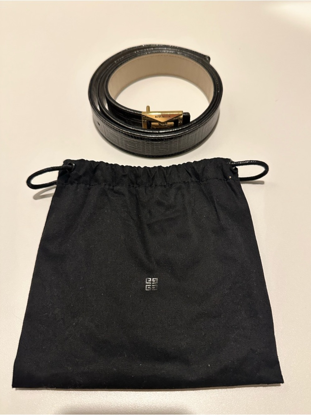 Givenchy 4G Buckle Reversible Leather Belt - Picture 5 of 7